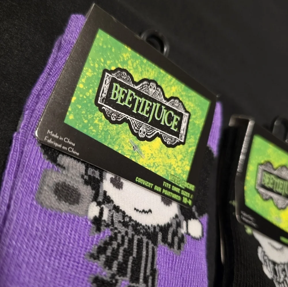 Kids Beetlejuice Halloween Socks Black‎ Purple NWT Size 10-4